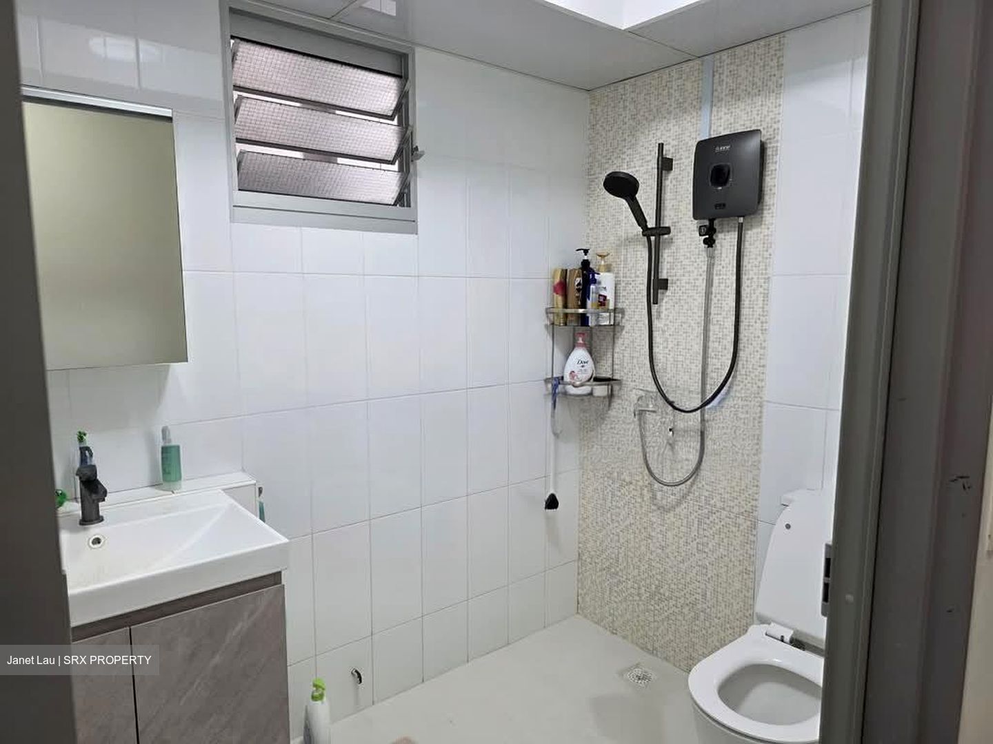 Blk 121A Eastbank @ Canberra (Sembawang), HDB 5 Rooms #556189701